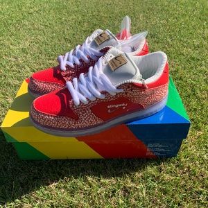 Nike SB dunk low ‘ Stingwaters ‘